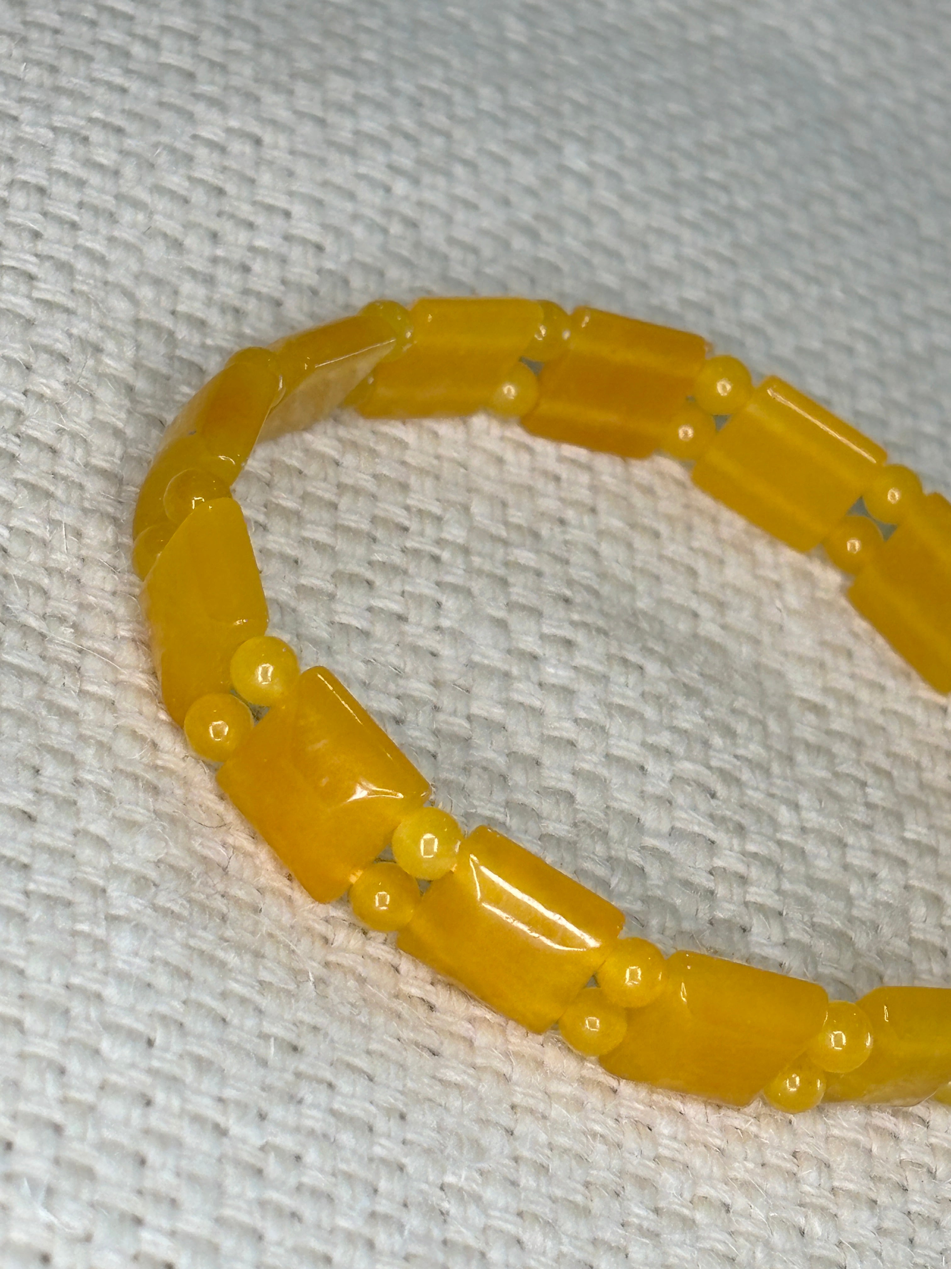 Yellow Calcite Geometric Bead Stretch Bracelet